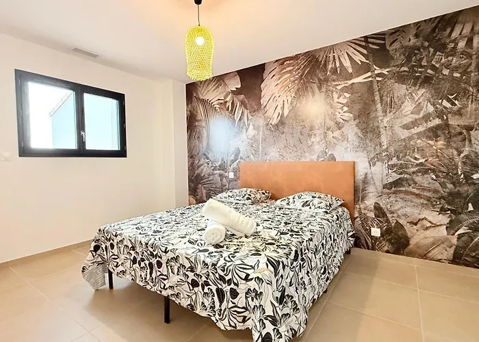 Jungle 6p 3ch Pool Garden *